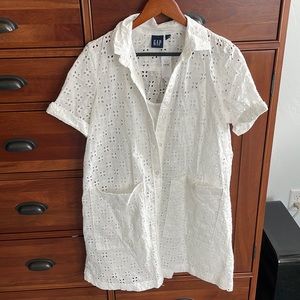 NWT white eyelet gap shirt dress size small